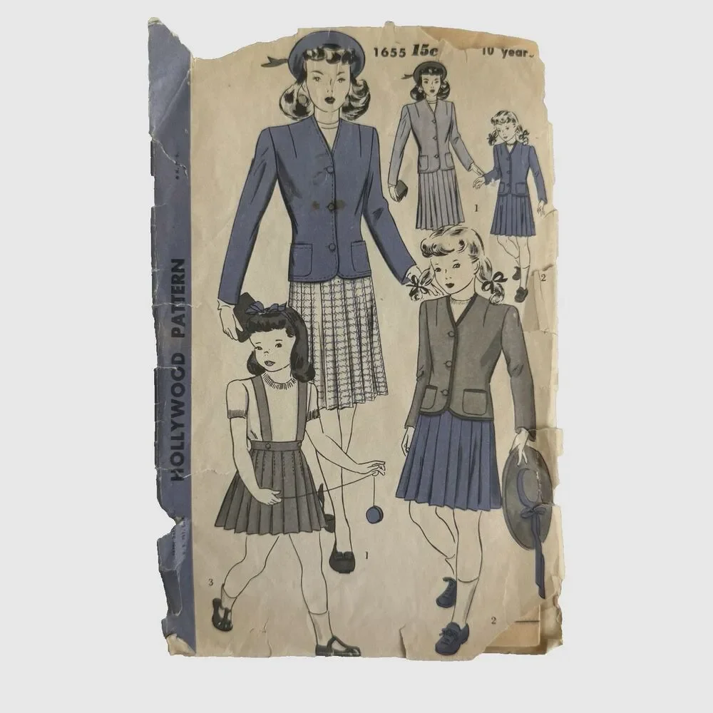 Antique 1940s Sewing Pattern Hollywood 1655 Girls 2 Piece Suit Size 10 UNMARKED